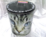 pet food tin